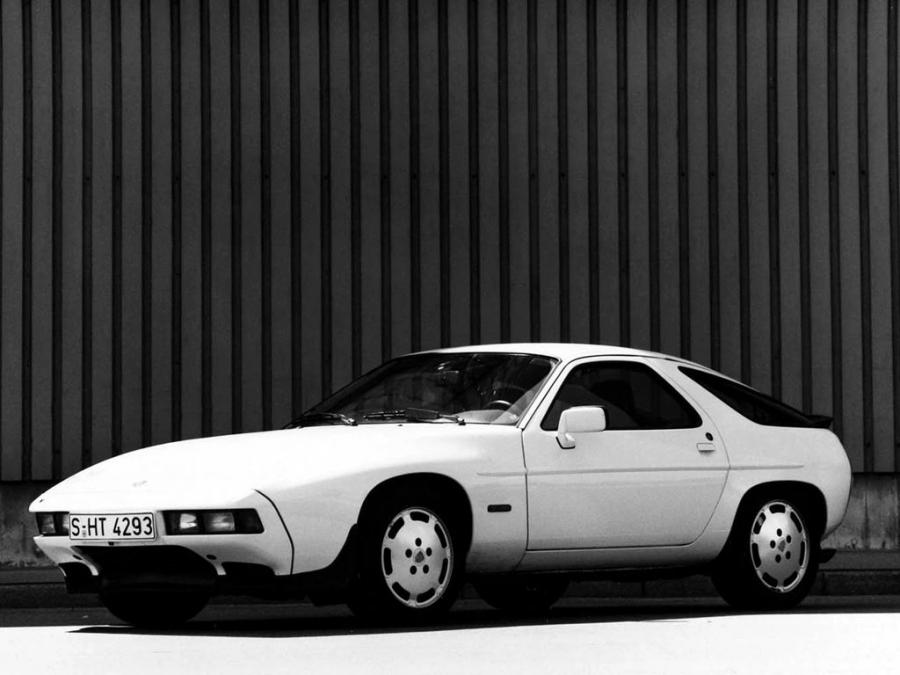  Porsche 928 S 1980 года  (фото 2 из 10)